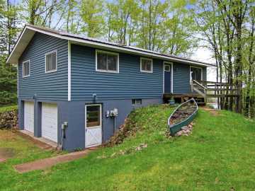 Hayward, WI: 6934W Wolf Island Road
