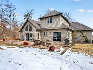 Minong, WI: 5409 S Limits Road