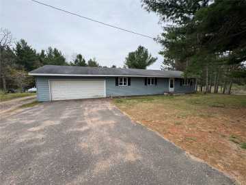 Stone Lake, WI: W 861 Highway 70 