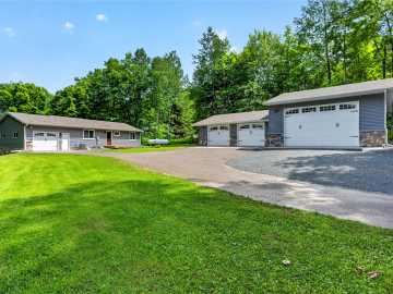 Sarona, WI: W2807 County Hwy B 