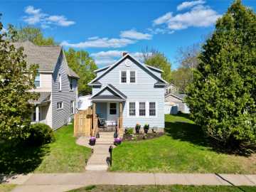 Eau Claire, WI: 625 N Dewey Street