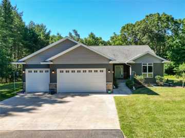 Eau Claire, WI: 1347 Howard Drive