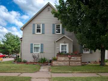 Osseo, WI: 13401 Thomas Street