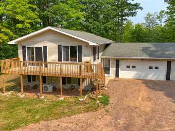 Hayward, WI: 12434 W Bethel Road