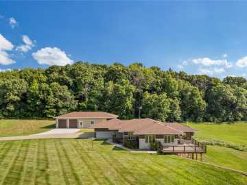 Osseo, WI: W13878 Shepherd Road