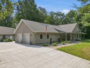 Bloomer, WI: 12814 92nd Street