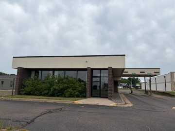 Eau Claire, WI: 2812 Mall Drive