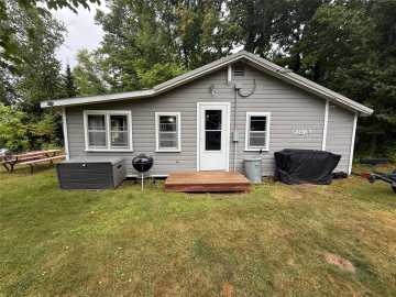 Birchwood, WI: 2045 N Ol' Hayes Road