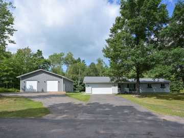 Hayward, WI: 16044 W North Star Lane