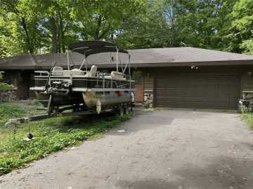 Hayward, WI: 7343 N Kroehler Lane
