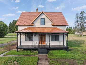 Weyerhaeuser, WI: N3721 1st Street