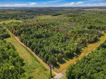 Wheeler, WI: N5626 1170th Avenue