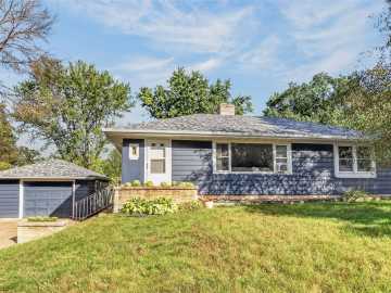 Eau Claire, WI: 2137 14th Street