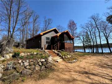 Hayward, WI: 9826N Raven Lane