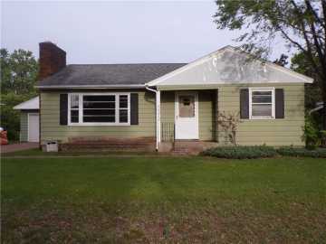 Eau Claire, WI: 3212 Venus Avenue