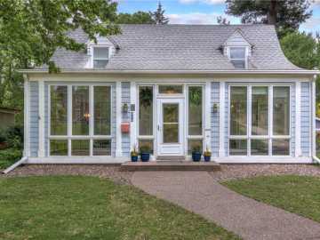 Eau Claire, WI: 414 Gilbert Avenue