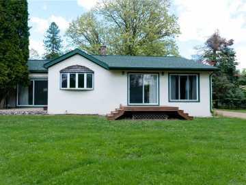 Rice Lake, WI: 915 W Knapp Street