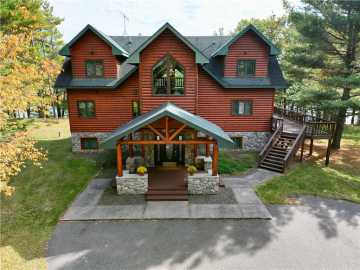 Cable, WI: 46015 W Tahkodah Lake Road