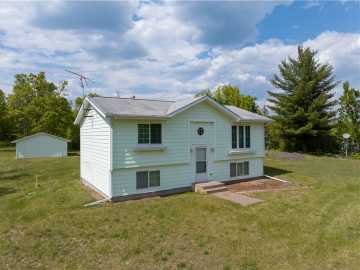 Webster, WI: 27681 Moser Drive
