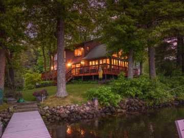 Balsam Lake, WI: 809 Idlewild Street
