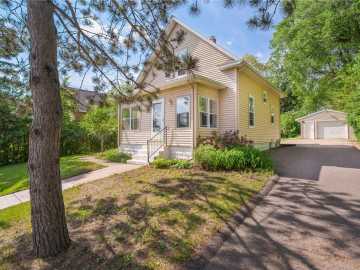 Eau Claire, WI: 1528 Bellevue Avenue