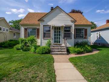 Eau Claire, WI: 1814 Hogeboom