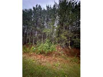 Chippewa Falls, WI: .8 acres 70th Avenue
