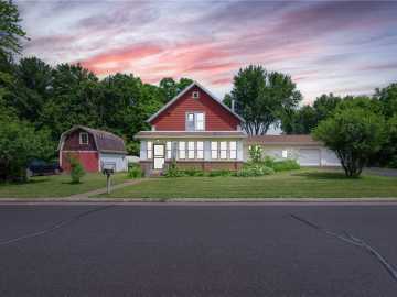 Chippewa Falls, WI: 1740 Lombard Street