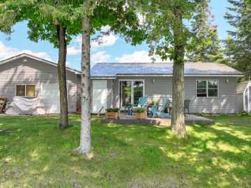 Grantsburg, WI: 12138 Pickerel Point