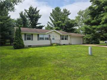 Chetek, WI: 1151 Meilahn Street