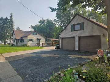 Boyd, WI: 132 S Center Street