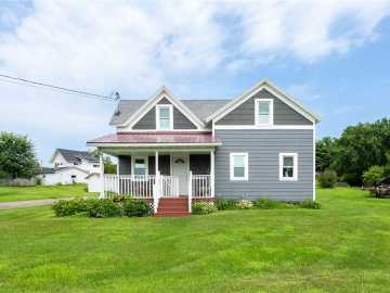 Mondovi, WI: 342 W Riverside Avenue