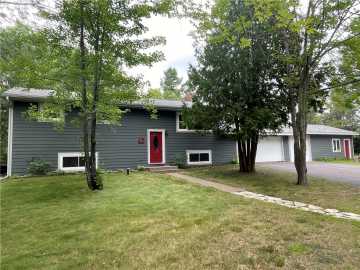 Hayward, WI: 15230 W Elza Square
