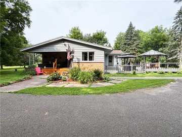 Chetek, WI: 2472 9 7/16 Avenue