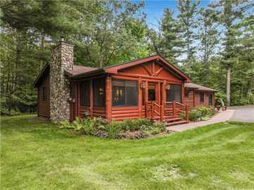 Hayward, WI: 12758 W County Road B 