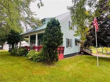 Dallas, WI: 114 3rd S Avenue
