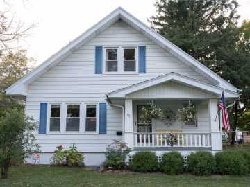 Mondovi, WI: 171 Madison Street