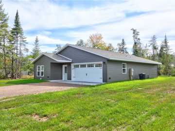 Hayward, WI: 10248 Olker Road