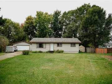 Elk Mound, WI: 223 Wapiti Circle