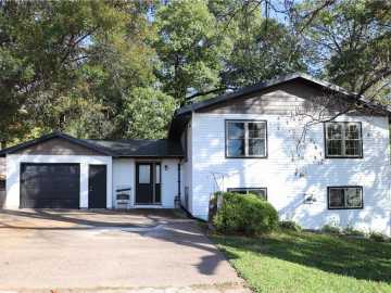 Osseo, WI: 50818 N East Street