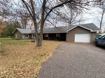 Rice Lake, WI: 1831 Montanis Avenue