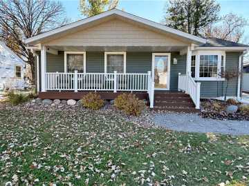 Rice Lake, WI: 912 Lee Street