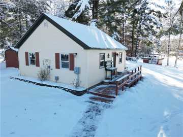 Chetek, WI: 994 25th Street