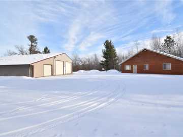 Danbury, WI: 5853 S Markville Road
