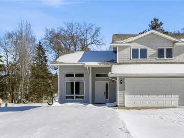 Holcombe, WI: 27185 250th Street 