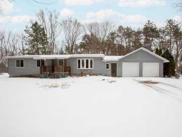 Pepin, WI: 1205 Charland Drive