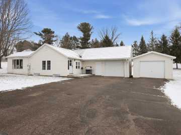 Menomonie, WI: 120 Brickyard Road