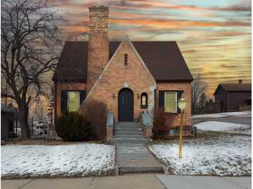 Glenwood City, WI: 146 Maple Street