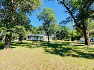 Minong, WI: W6524 Nancy Lake Road