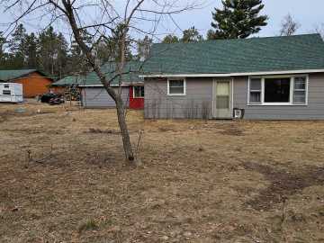 Hayward, WI: 9803 N State Hwy 27 